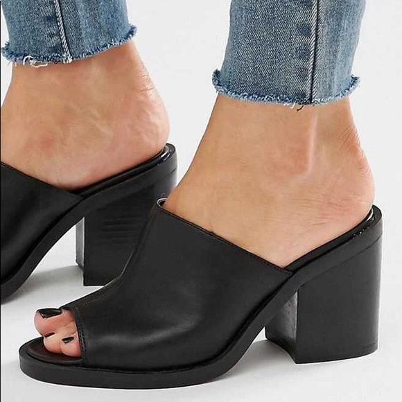 chunky black mules